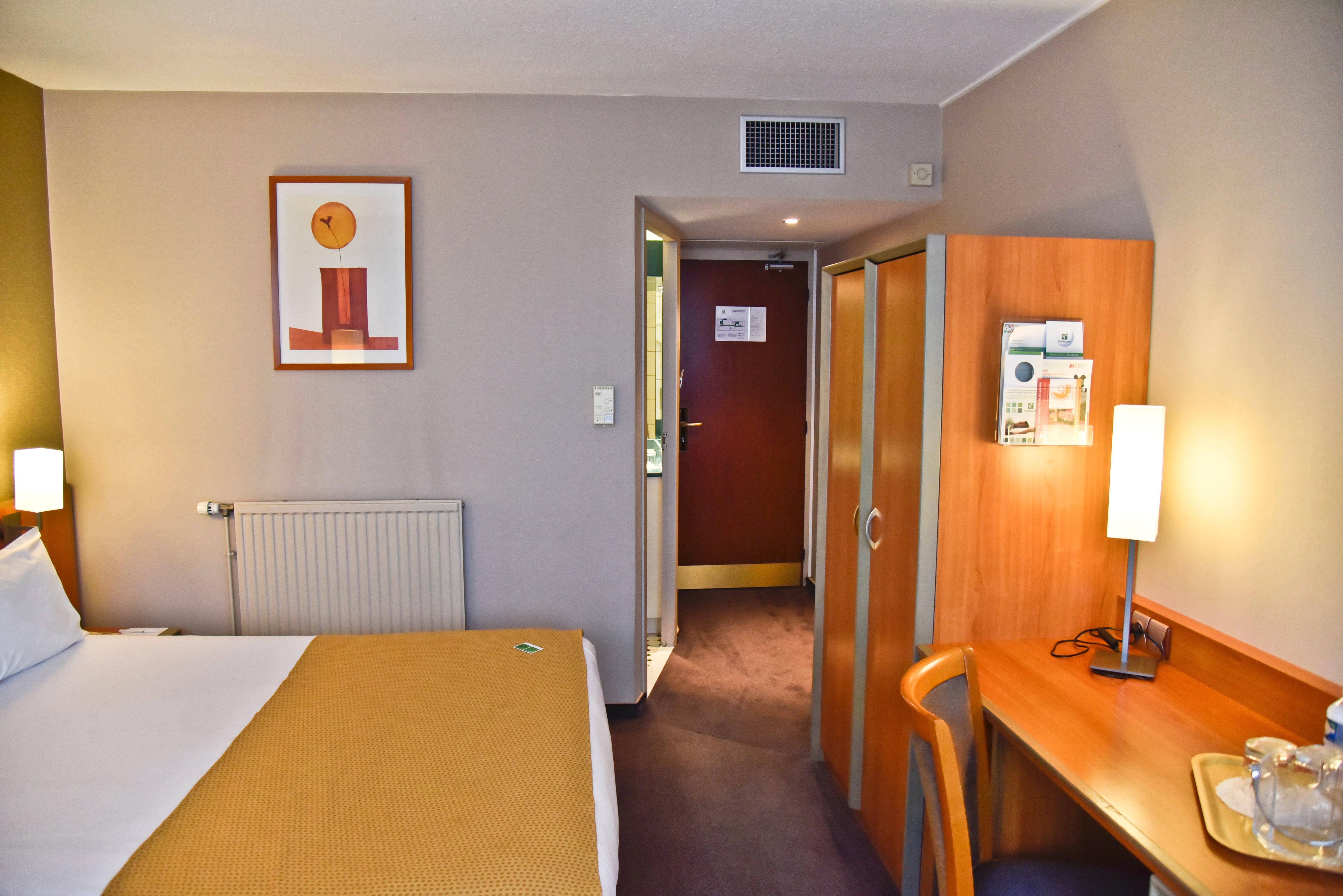 Holiday Inn Calais-Centre, An Ihg Hotel Eksteriør billede